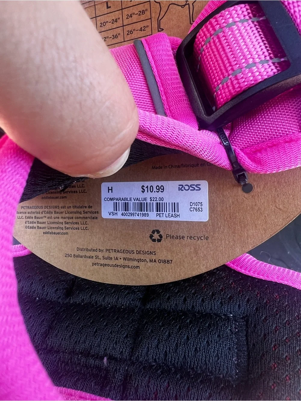 Eddie Bauer Bright Pink Reflective Dog Harness *NEW STILL ATTACHED TO TAG*